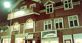 Hótel Vík við Hallærisplanið. Aðsetur Kvennaframboðs og Kvennalista 1981-1988