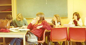 1982 Sigurbjörg og Þórkatla Aðalsteinsdætur, Helga Haraldsdóttir, Sigríður Einarsdóttir og Snjólaug Stefánsdóttir