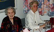 María Þorsteinsdóttir (d. 1995) og Laufey Jakobsdóttir (d. mars 2004)